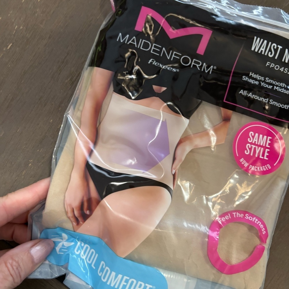 Maidenform Women's Waist Nipper Nude Sz -Large
